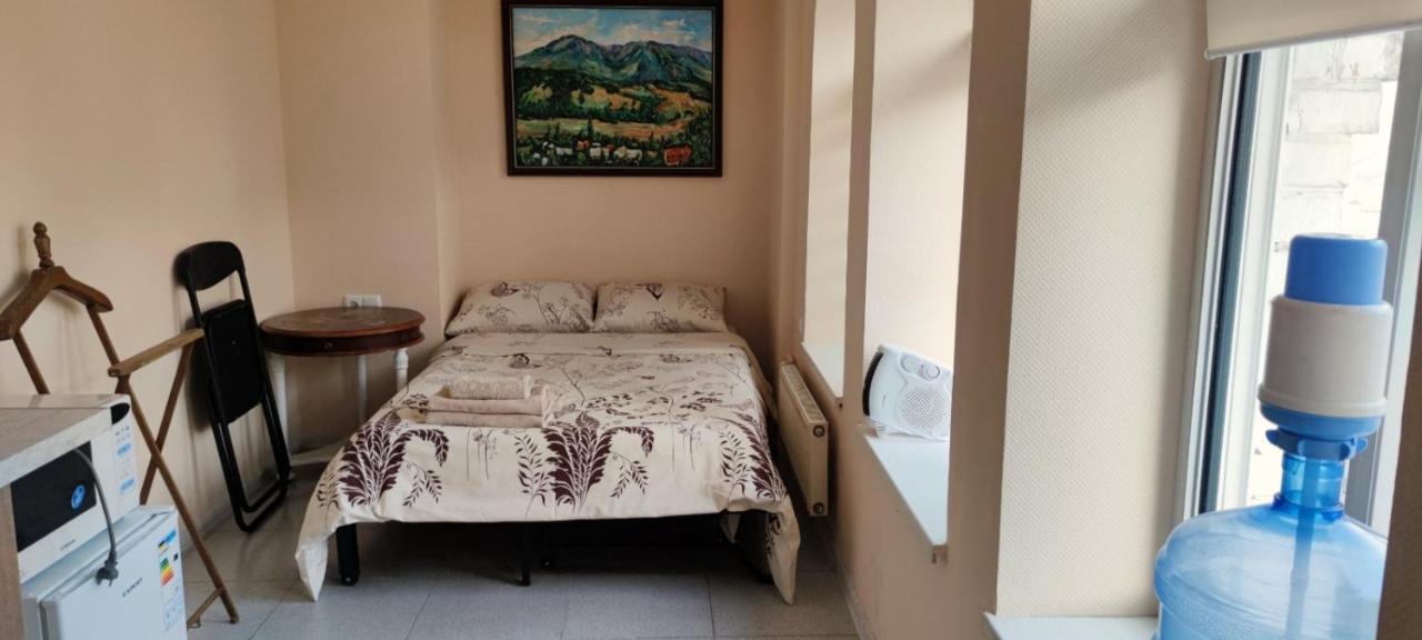 Bunker Best Mini-Hotel Киев Екстериор снимка